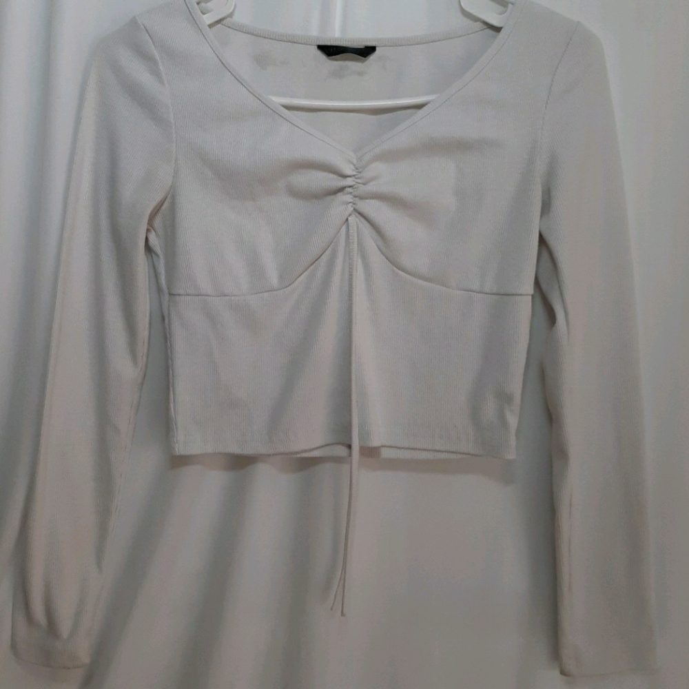 White crop top